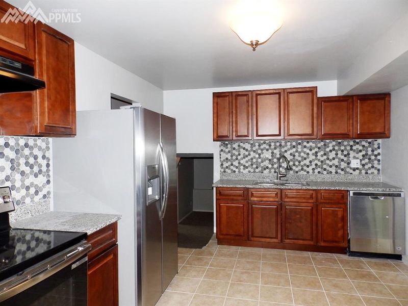 3112 El Morro Rd, Colorado Springs, CO 80910