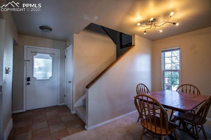 312 Cobblestone Dr, Colorado Springs, CO 80906