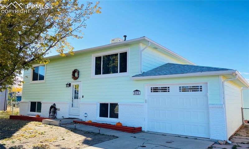 312 Cumming Ave, Colorado Springs, CO 80817