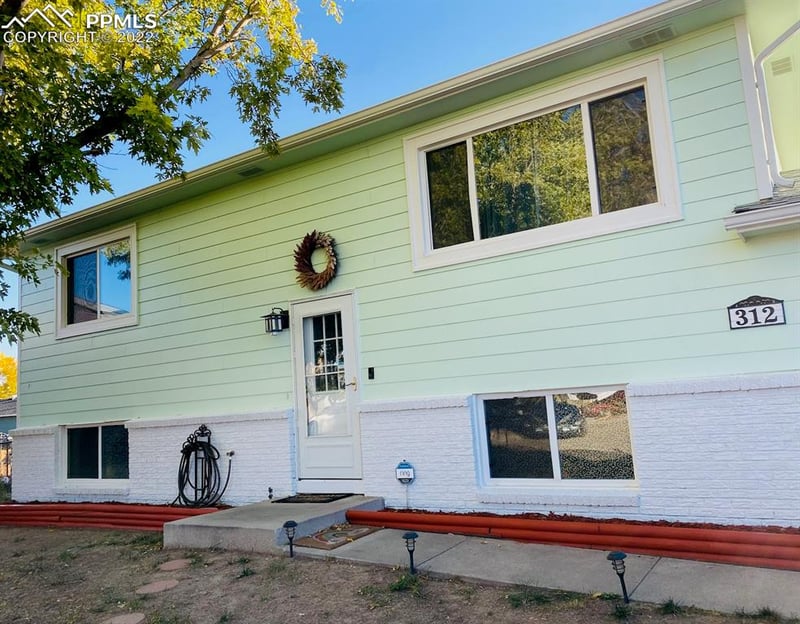 312 Cumming Ave, Colorado Springs, CO 80817