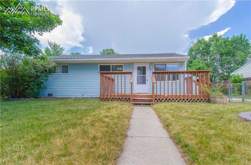 312 Sherri Dr, Colorado Springs, CO 80911