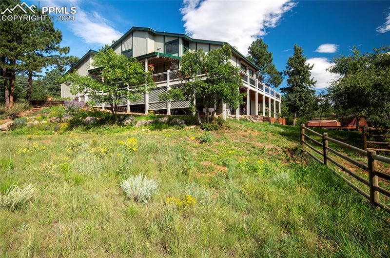 3120 Bonne Vista Dr, Colorado Springs, CO 80906