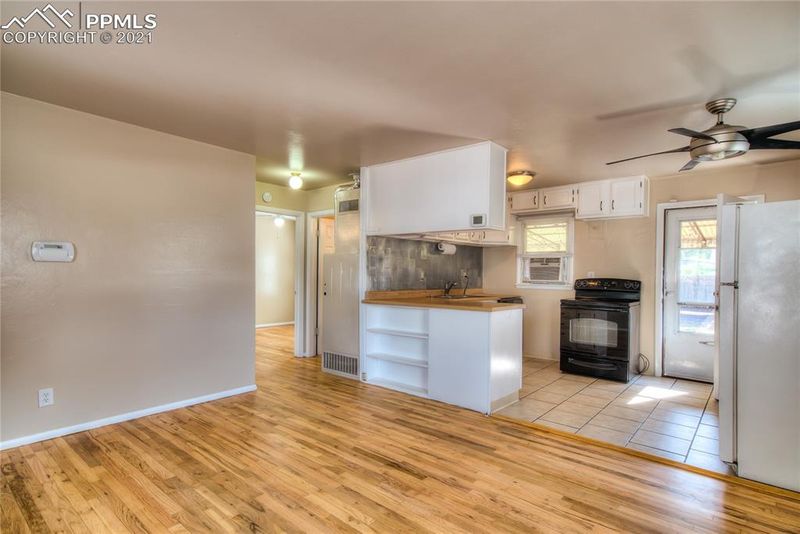 3121 N Arcadia St, Colorado Springs, CO 80907