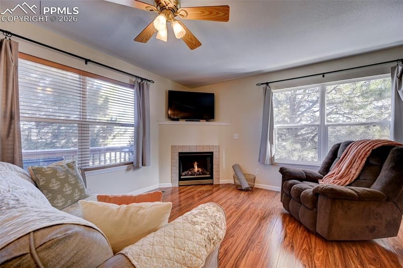 3127 Hearthridge Cir, Colorado Springs, CO 80918