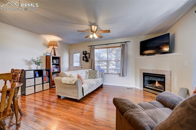 3127 Hearthridge Cir, Colorado Springs, CO 80918