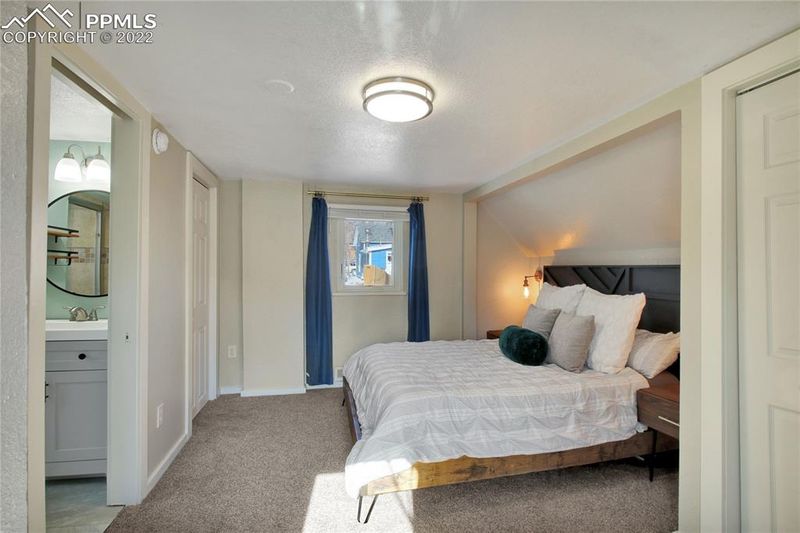 3127 W Pikes Peak Ave, Colorado Springs, CO 80904