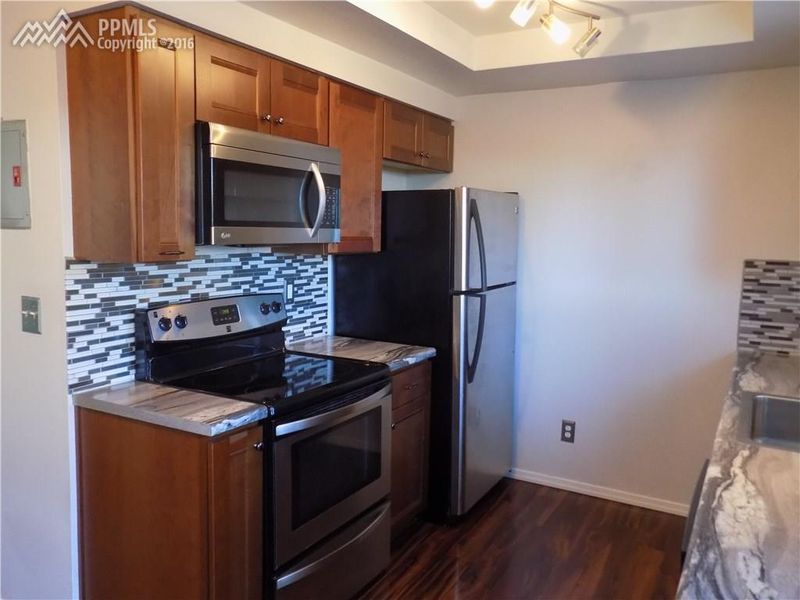 3128 Starlight Cir, Colorado Springs, CO 80916