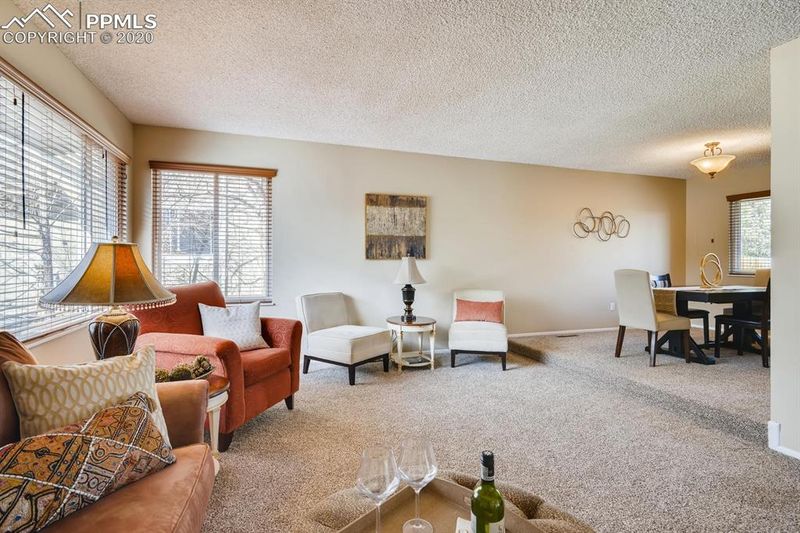 3129 Blue Mountain Way, Colorado Springs, CO 80906