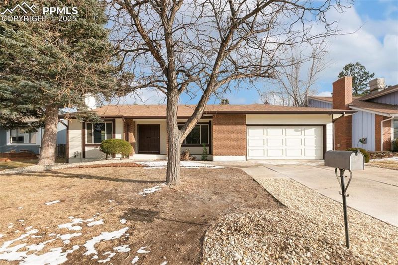 3129 W Breckenridge Dr, Colorado Springs, CO 80906
