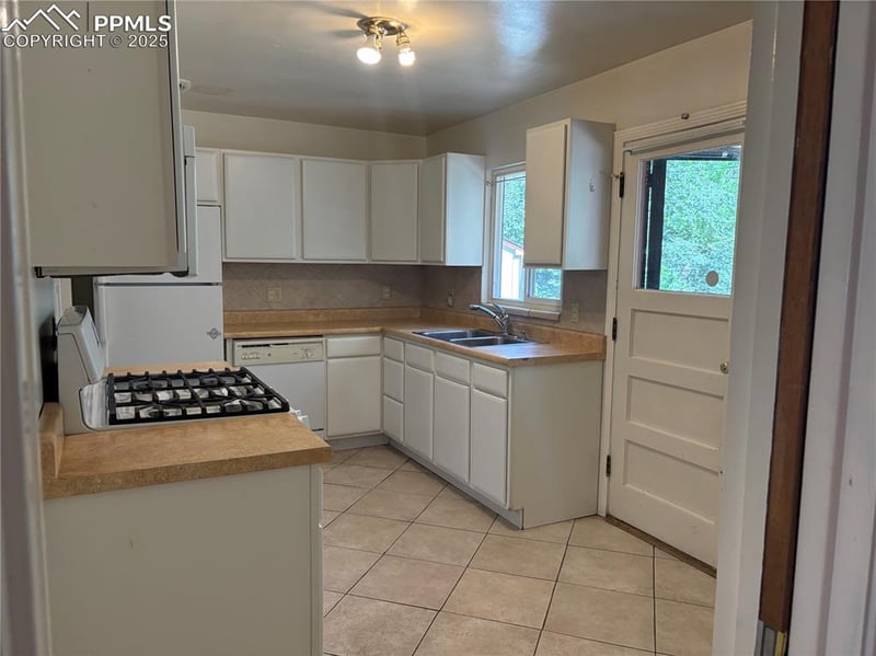 313 Laclede Ave, Colorado Springs, CO 80905