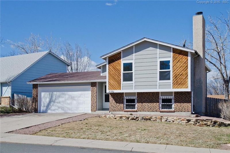 3130 Post Oak Dr, Colorado Springs, CO 80916