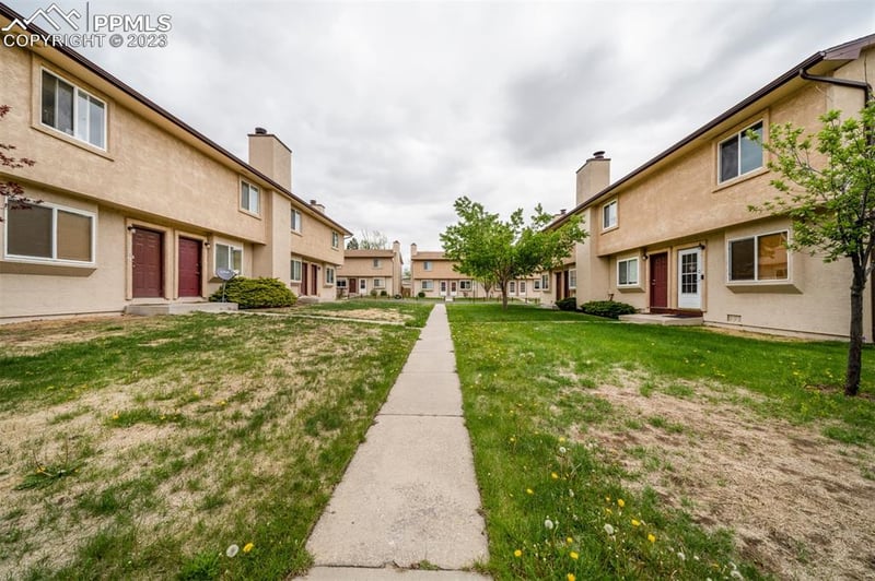 3133 Starlight Cir, Colorado Springs, CO 80916