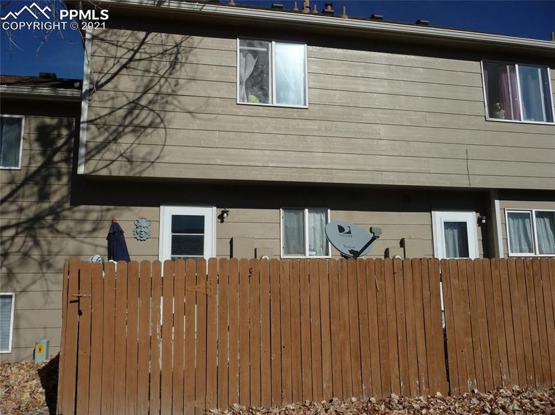 3134 Bridgewater Dr, Colorado Springs, CO 80916