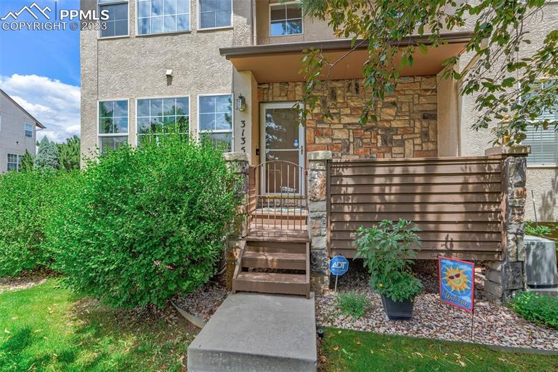 3135 Capstan Way, Colorado Springs, CO 80906