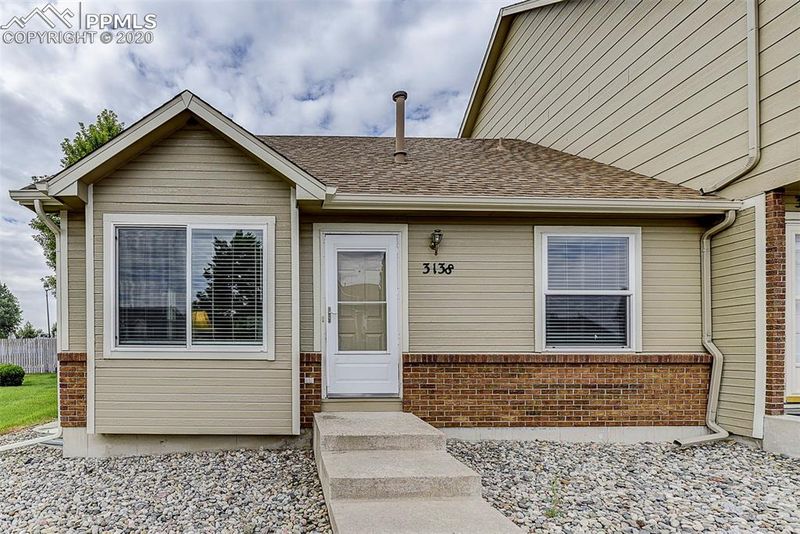 3138 Bridgewater St, Colorado Springs, CO 80916