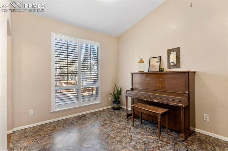 3140 Boot Hill Dr, Colorado Springs, CO 80922