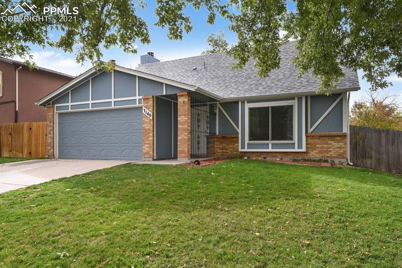 3140 Post Oak Dr, Colorado Springs, CO 80916