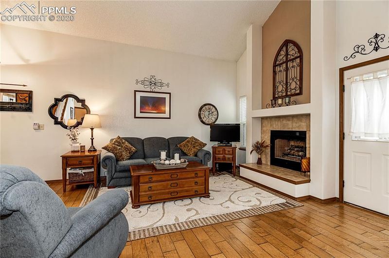 3145 Haystack Dr, Colorado Springs, CO 80922