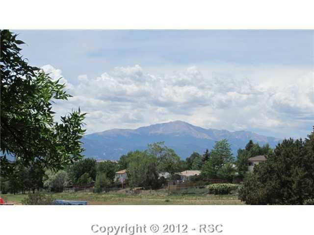 3146 Toro Dr, Colorado Springs, CO 80918
