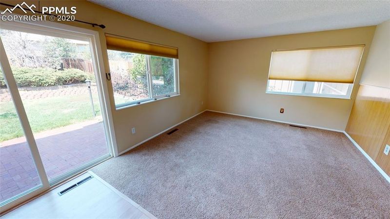 3146 E Westcliff Dr, Colorado Springs, CO 80906