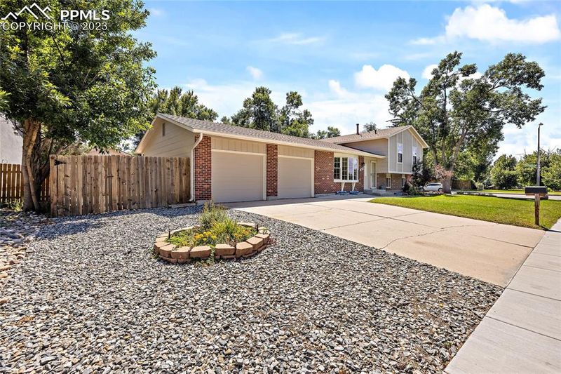 3149 W Enchanted Cir, Colorado Springs, CO 80917