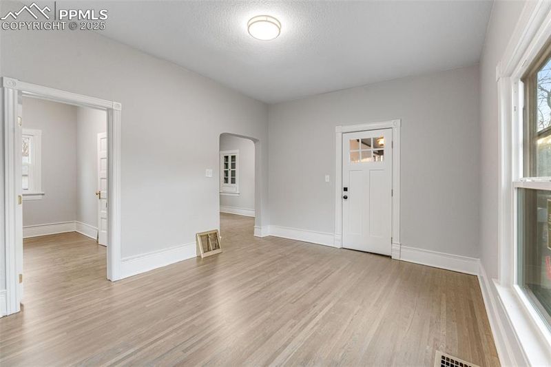 315 N 16th St, Colorado Springs, CO 80904