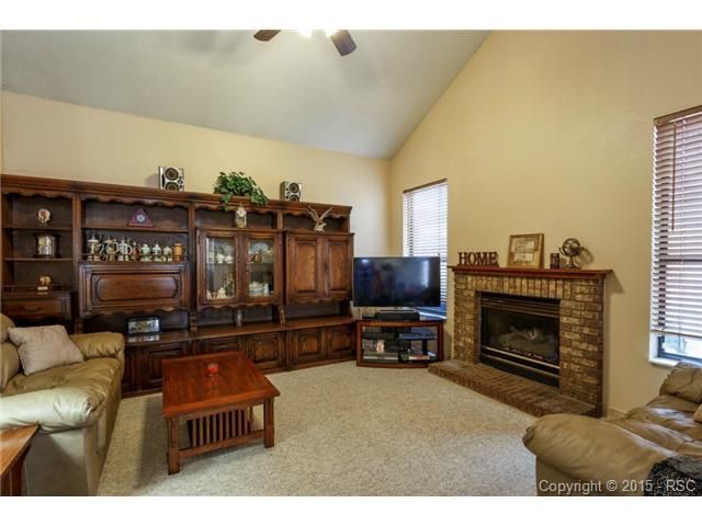 315 Flynn Ct, Colorado Springs, CO 80911