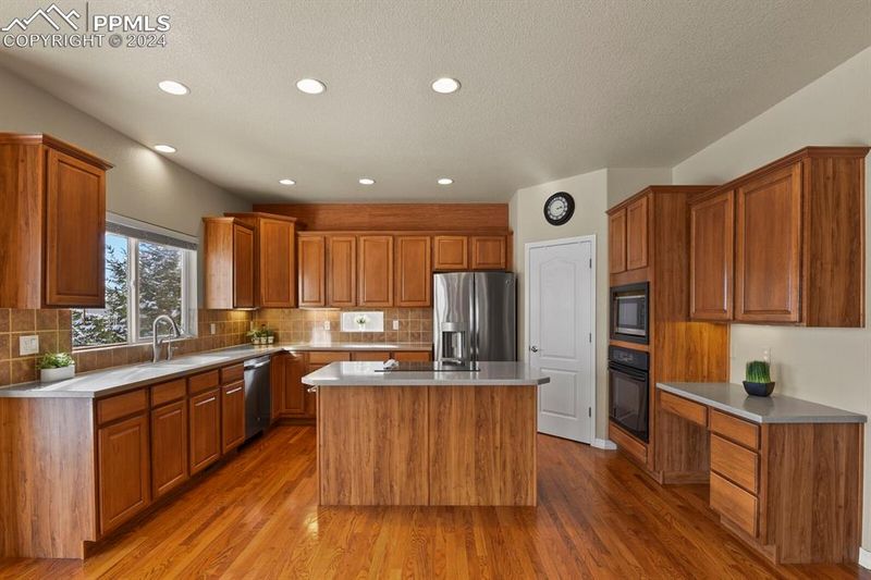 315 Venison Creek Dr, Monument, CO 80132