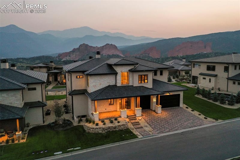 3150 Spirit Wind Hts, Colorado Springs, CO 80904