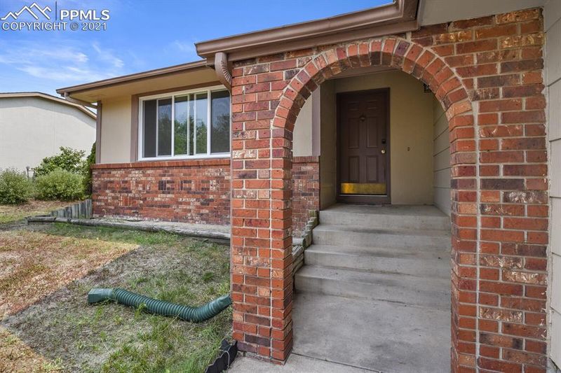 3155 Zephyr Dr, Colorado Springs, CO 80920