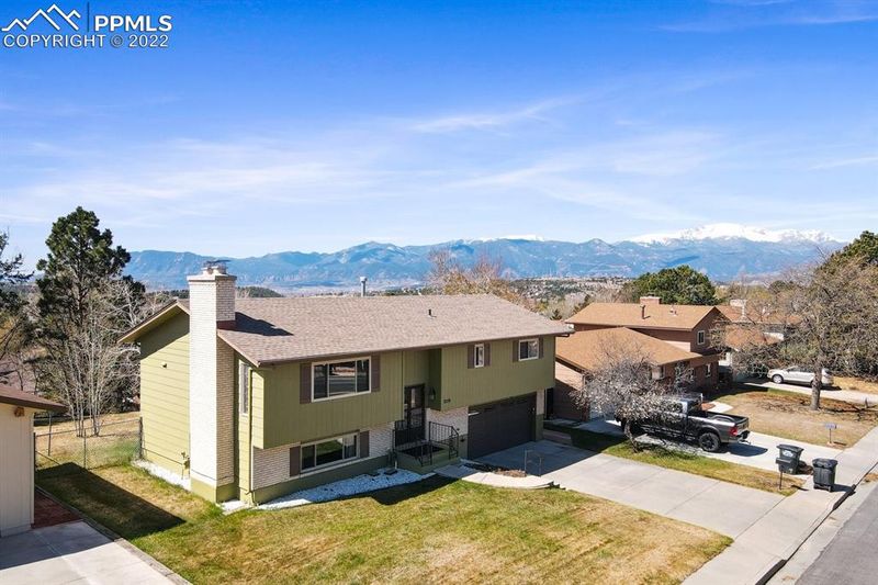 3159 W Montebello Dr, Colorado Springs, CO 80918
