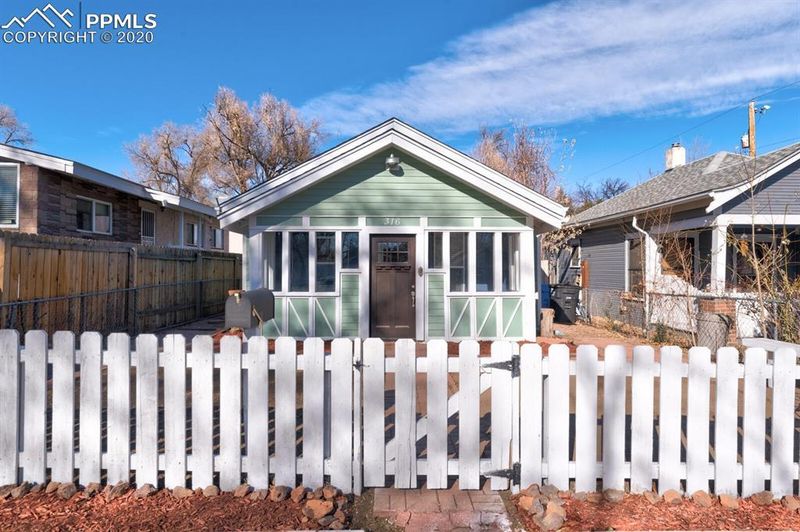 316 W Monument St, Colorado Springs, CO 80905