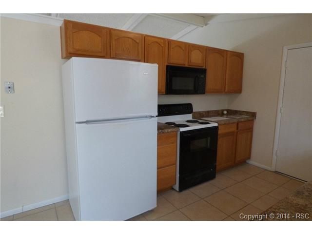 3166 Vickers Dr, Colorado Springs, CO 89018