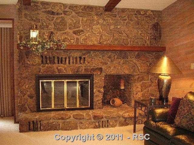 3170 Springmeadow Dr, Colorado Springs, CO 80906