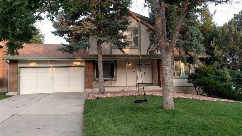3171 E Oak Creek Dr, Colorado Springs, CO 80906