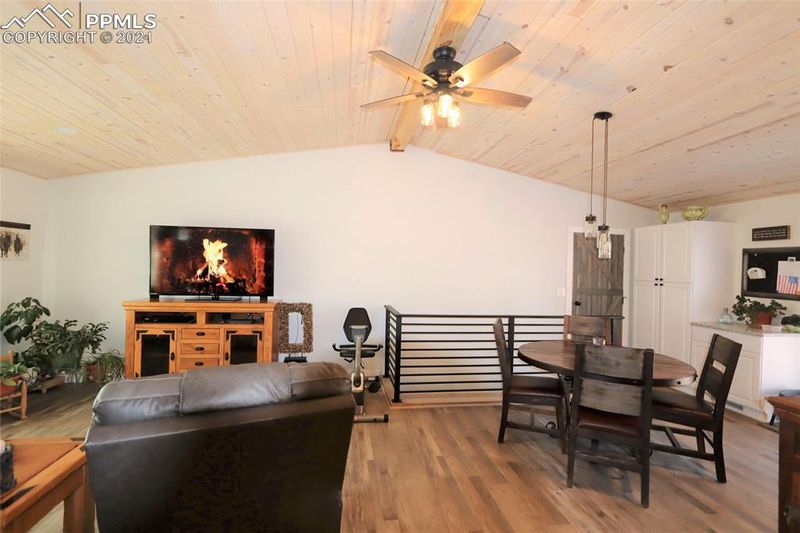 3174 Teardrop Cir, Colorado Springs, CO 80917