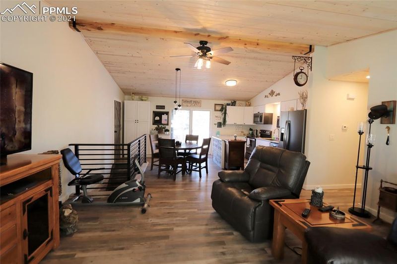 3174 Teardrop Cir, Colorado Springs, CO 80917