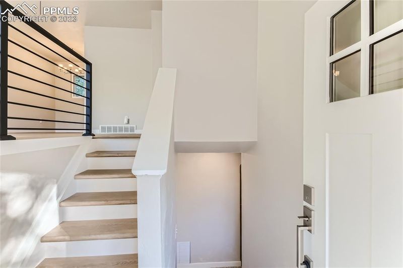 3175 El Canto Dr, Colorado Springs, CO 80918