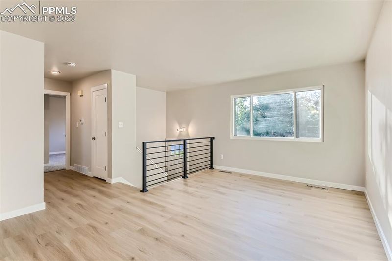 3175 El Canto Dr, Colorado Springs, CO 80918