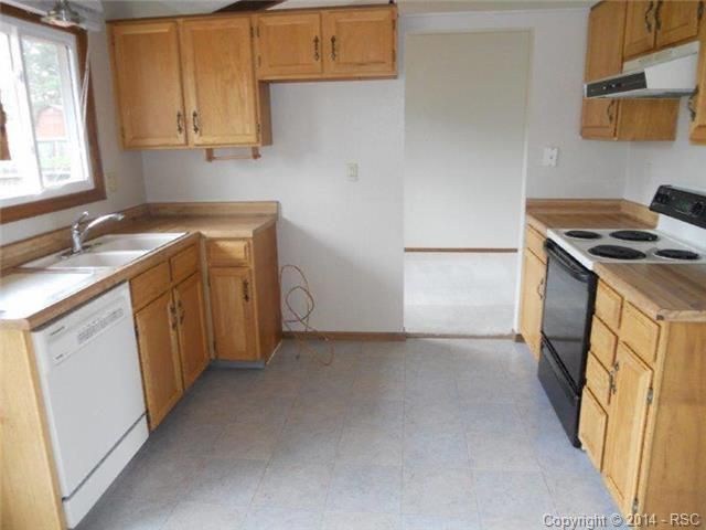 3175 Zephyr Dr, Colorado Springs, CO 80920