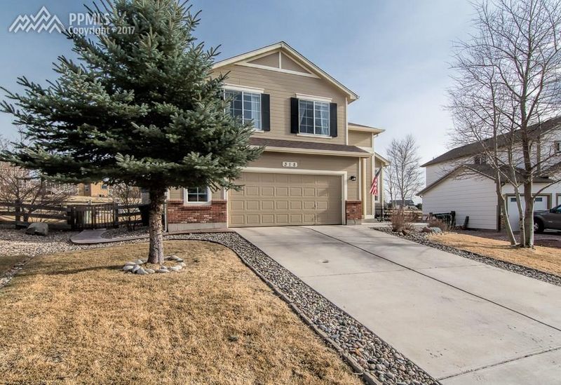 318 Oxbow Dr, Monument, CO 80132