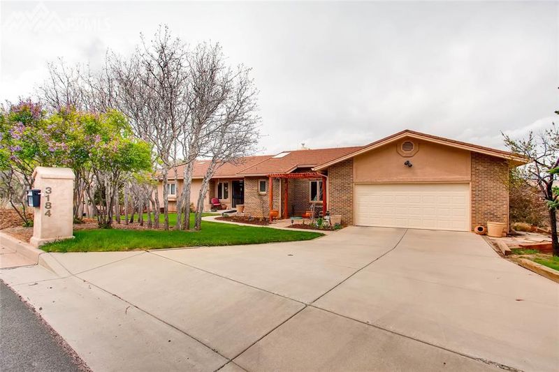 3184 S Electra Dr, Colorado Springs, CO 80906