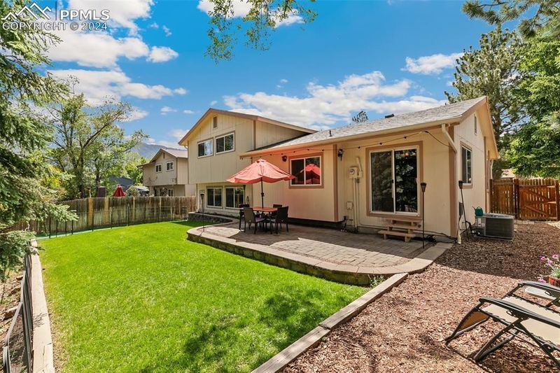 3185 Blue Mountain Way, Colorado Springs, CO 80906