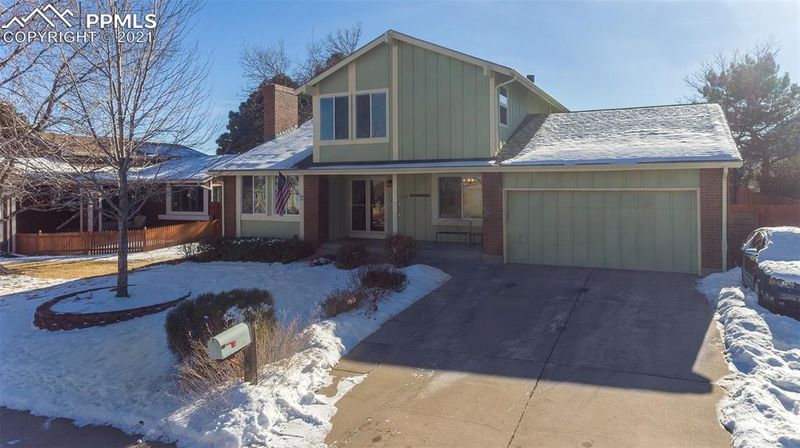 3185 E Westcliff Dr, Colorado Springs, CO 80906