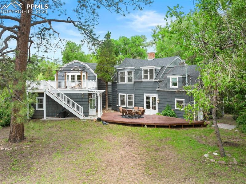 319 W Cheyenne Rd, Colorado Springs, CO 80906