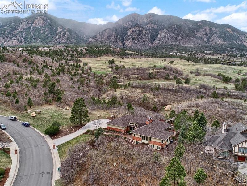 320 Childe Dr, Colorado Springs, CO 80906