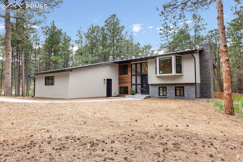 320 Mustang Way, Monument, CO 80132