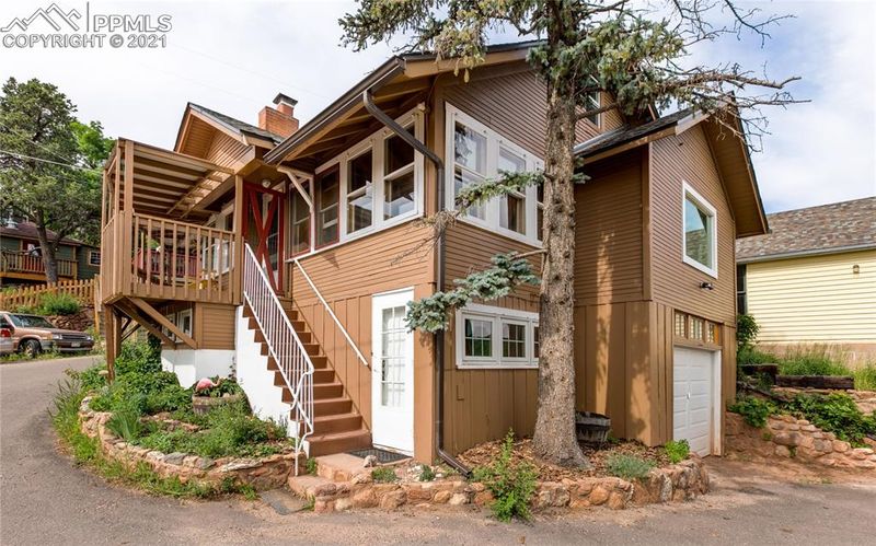 320 Oklahoma Rd, Manitou Springs, CO 80829