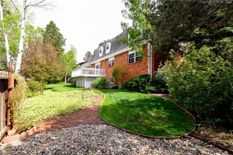 3202 Austin Dr, Colorado Springs, CO 80909