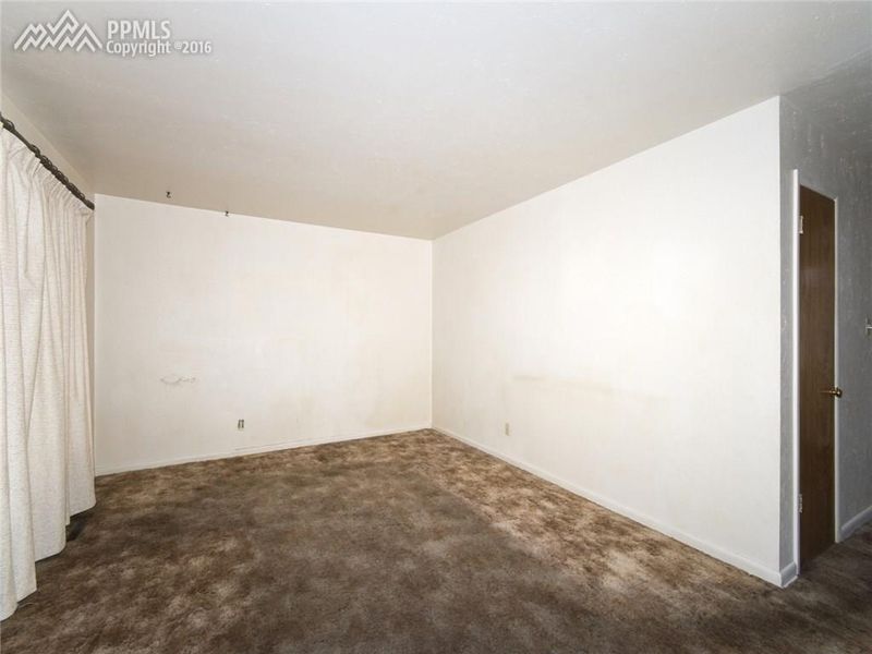 3205 Pointsetta Dr, Colorado Springs, CO 80907